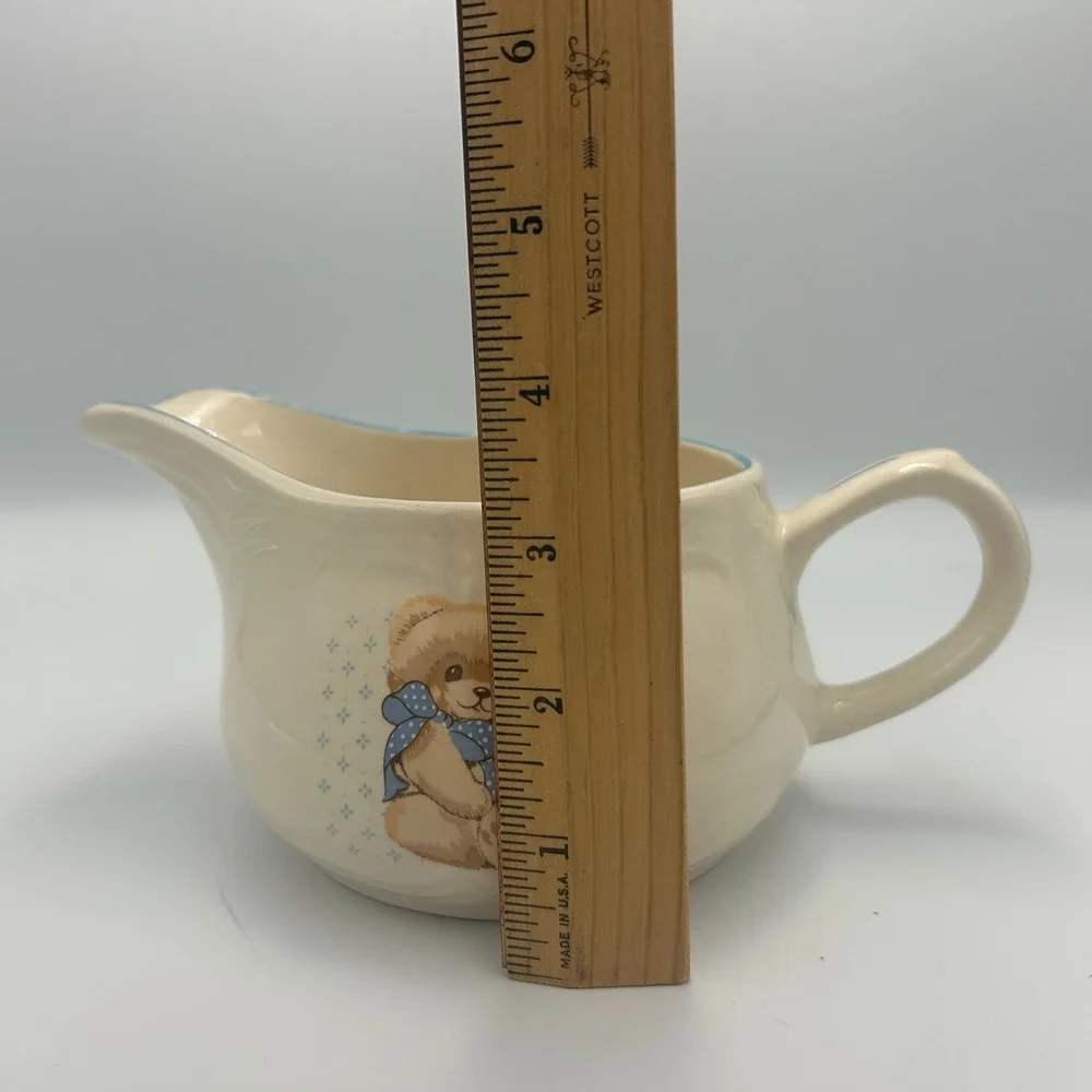 Vintage Tienshan Stoneware Country Bear Cottage Gravy Boat Pitcher Granny 80s